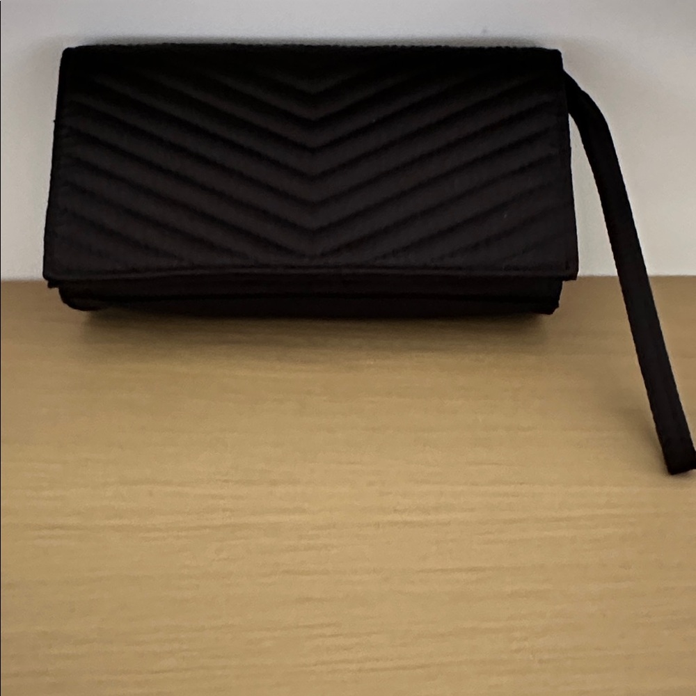 NEIMAN MARCUS Black Satin Quilted Chevron Clutch/Wristlet/Purse NWOT